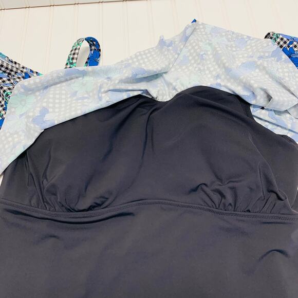NWOT Lands' End Black Blue Gingham Floral  Ruffle Tankini Sz 44DD - Picture 3 of 7